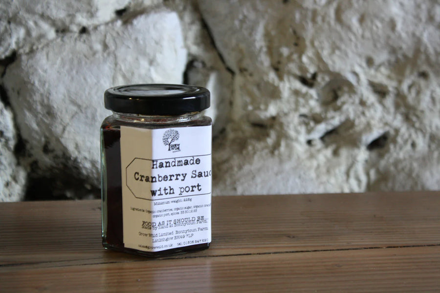 Christmas Farmhouse Cranberry Sauce