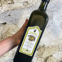 Unfiltered extra virgin olive oil from a co-operative in Murcia, Spain.  Unfiltered. Cold pressed. glass bottle 1 litre