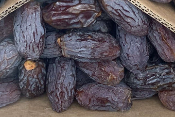 A photo of organic date medjool