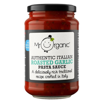A glass jar of pasta sauce with a metal lid