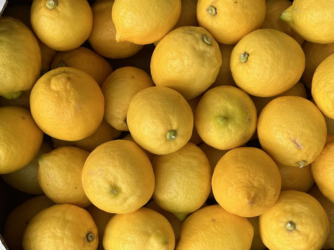 A photo of organic lemon